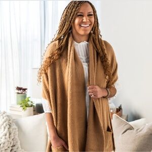 NWT Camel Color Guardian Angel Wrap with Pockets Gift Packaging One Size